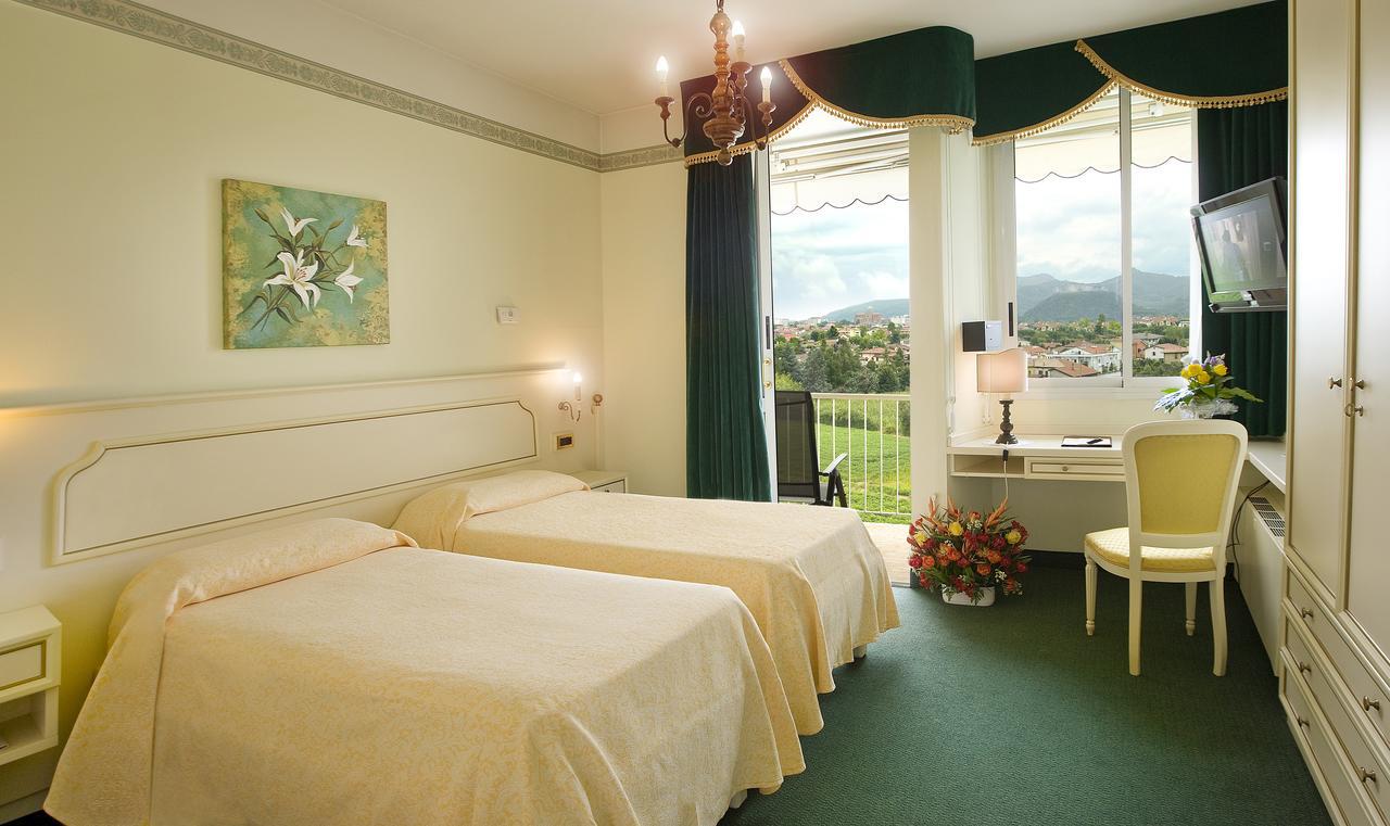Hotel Abano Astoria Abano Terme Exterior photo