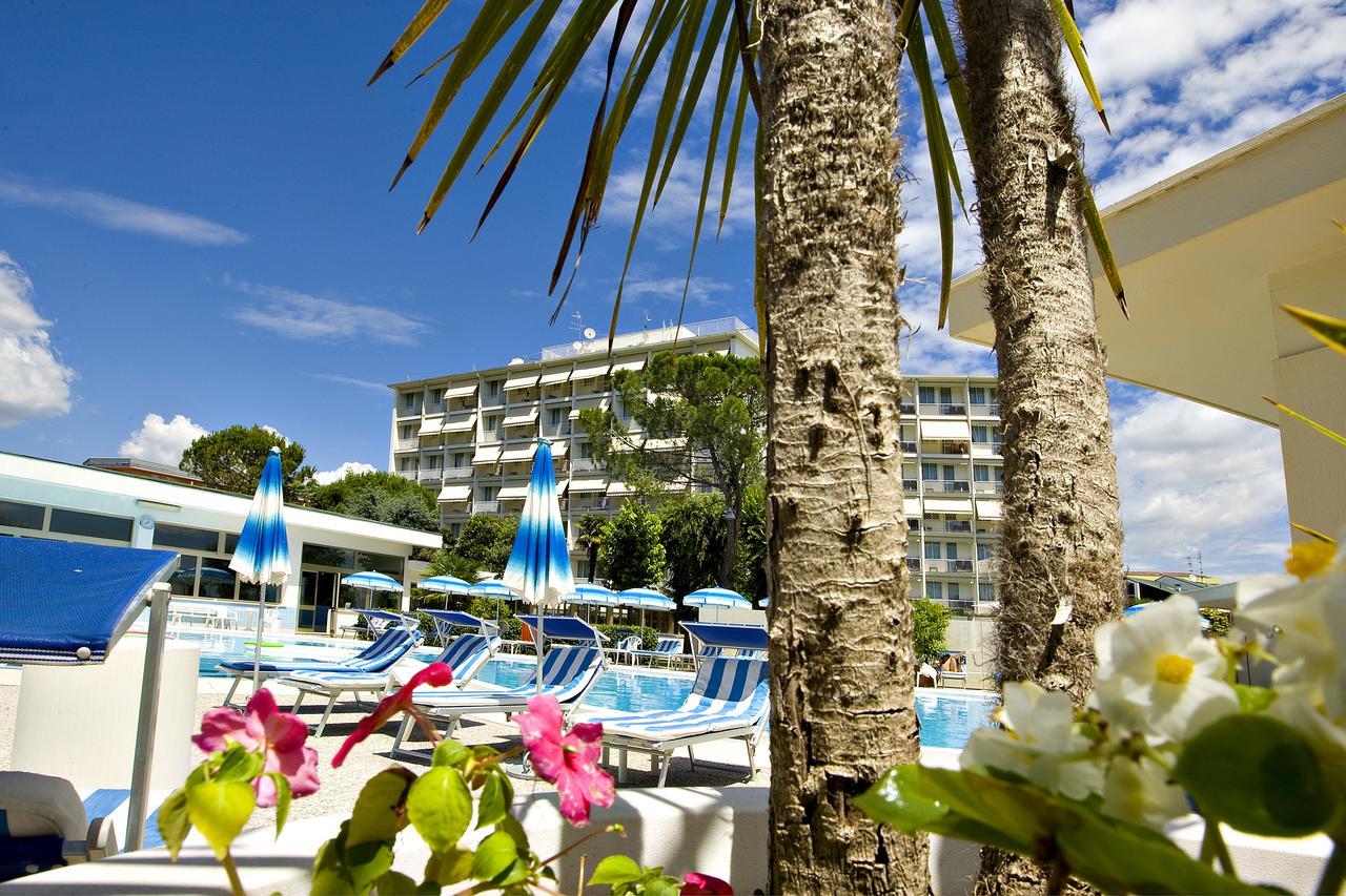 Hotel Abano Astoria Abano Terme Exterior photo