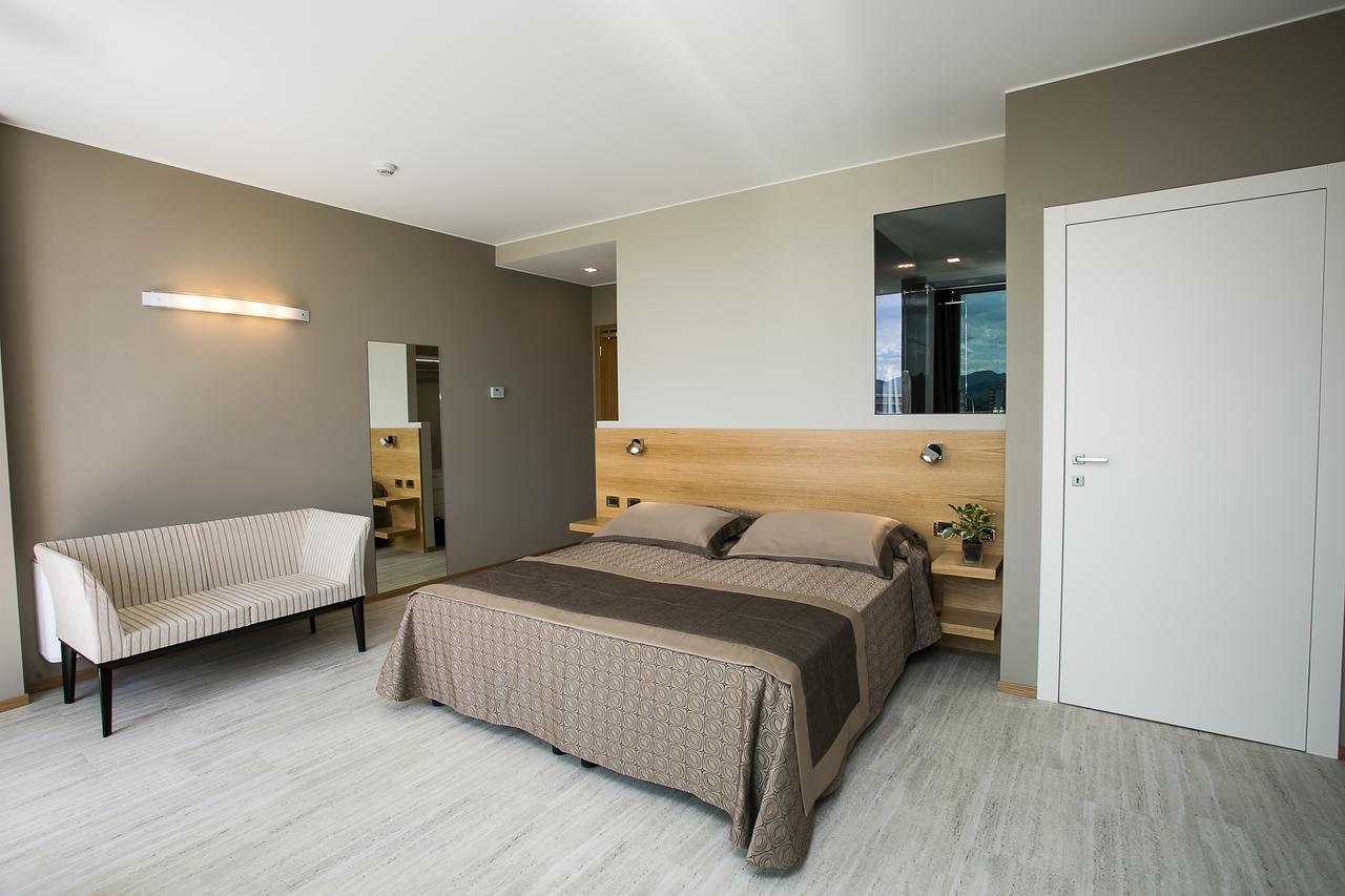 Hotel Abano Astoria Abano Terme Exterior photo